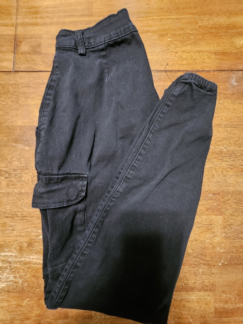 Black Cargo Jeans - Comfortable Slim Fit